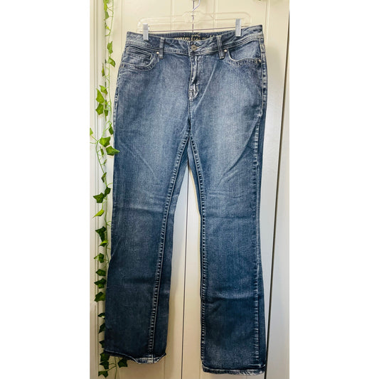 Zenim Denim Western Clear Stones Embroidered Back Pockets Slight Flared Mid Rise Jeans SZ 14