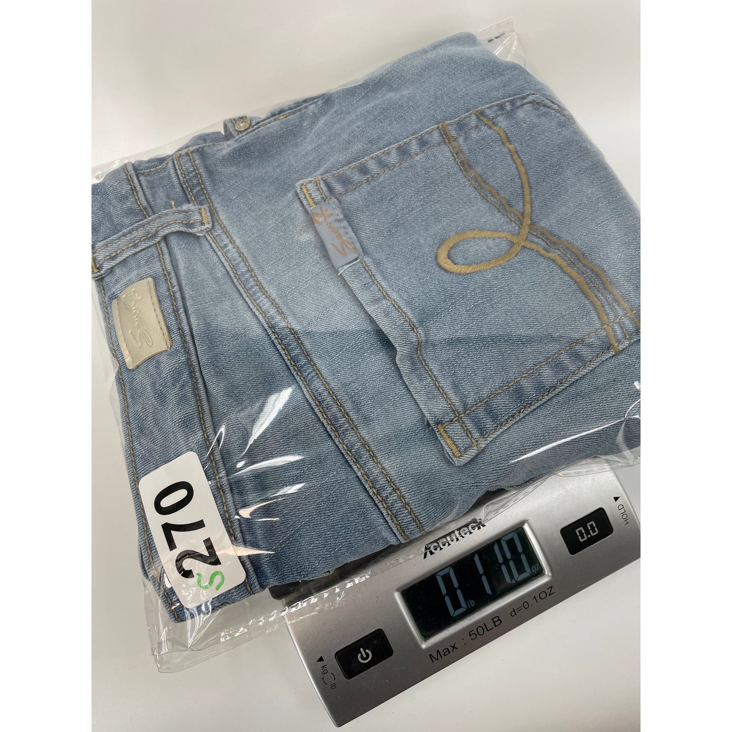 Seven7 Woman's Denim Weekend Shorts Raw Hem Size 6