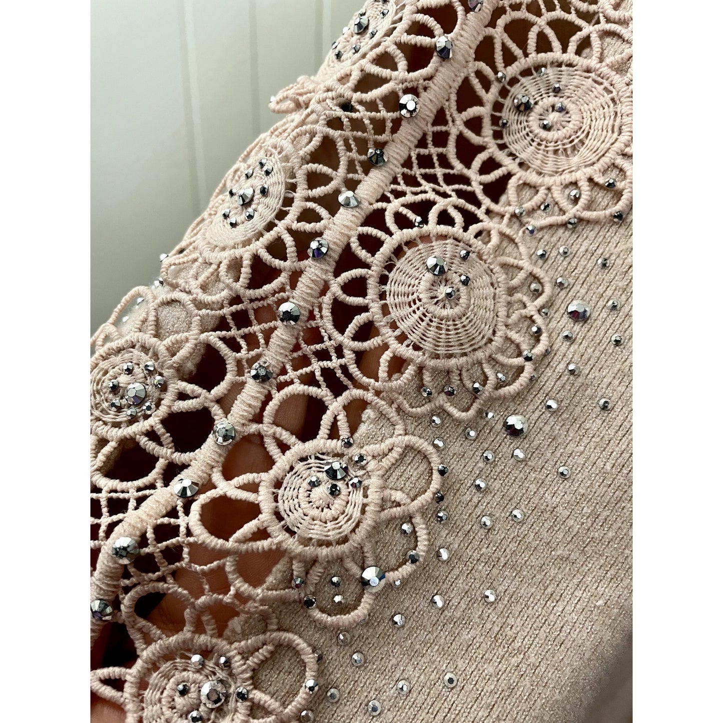 Siren Lily Jeweled Long Sleeve Crochet Woman’s Sweat Blouse Size 2XL