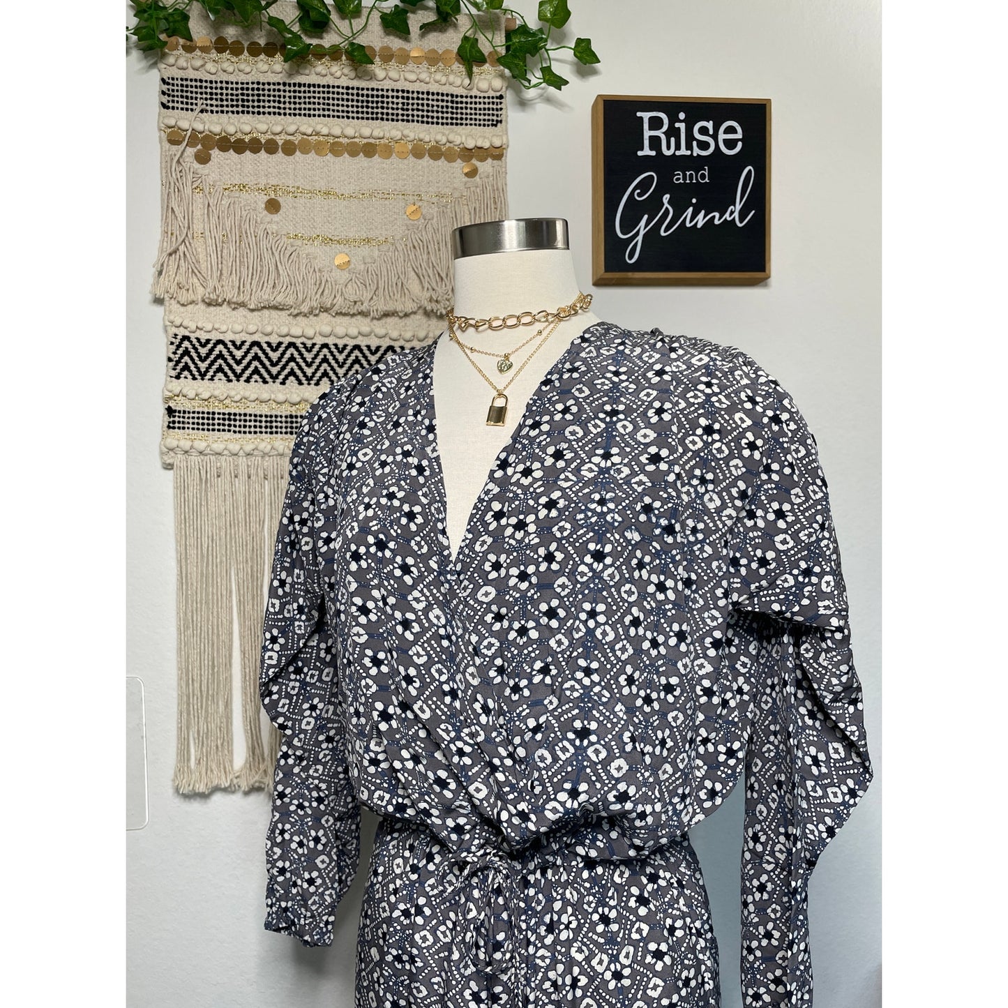 Ulla Johnson Woman’s Plus Size 4 Blue & Grey Long Sleeve Silk Jumper