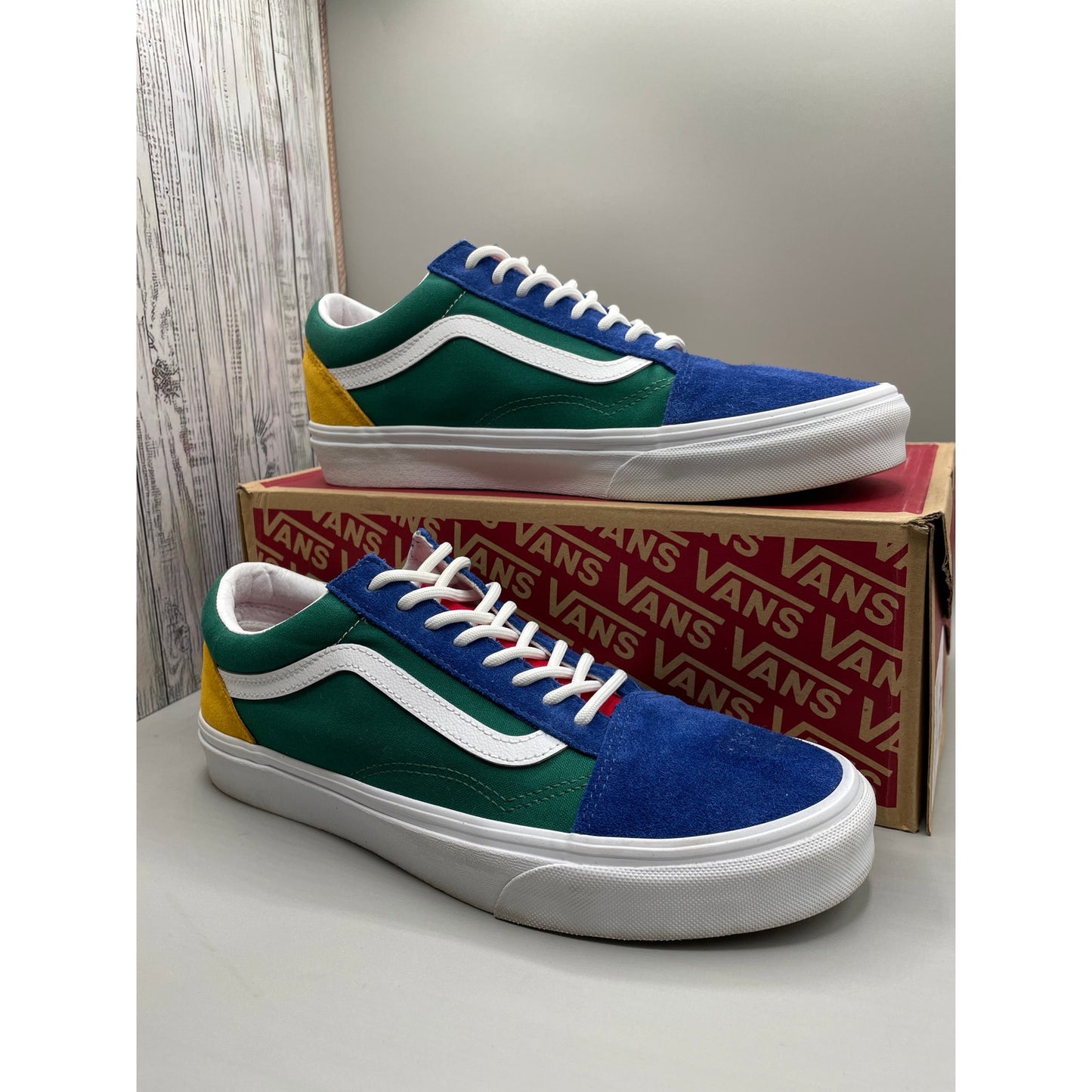 Vans Old Skool Yatch Club Men’s Sneakers Multi Color Blue Green Red Yellow 10