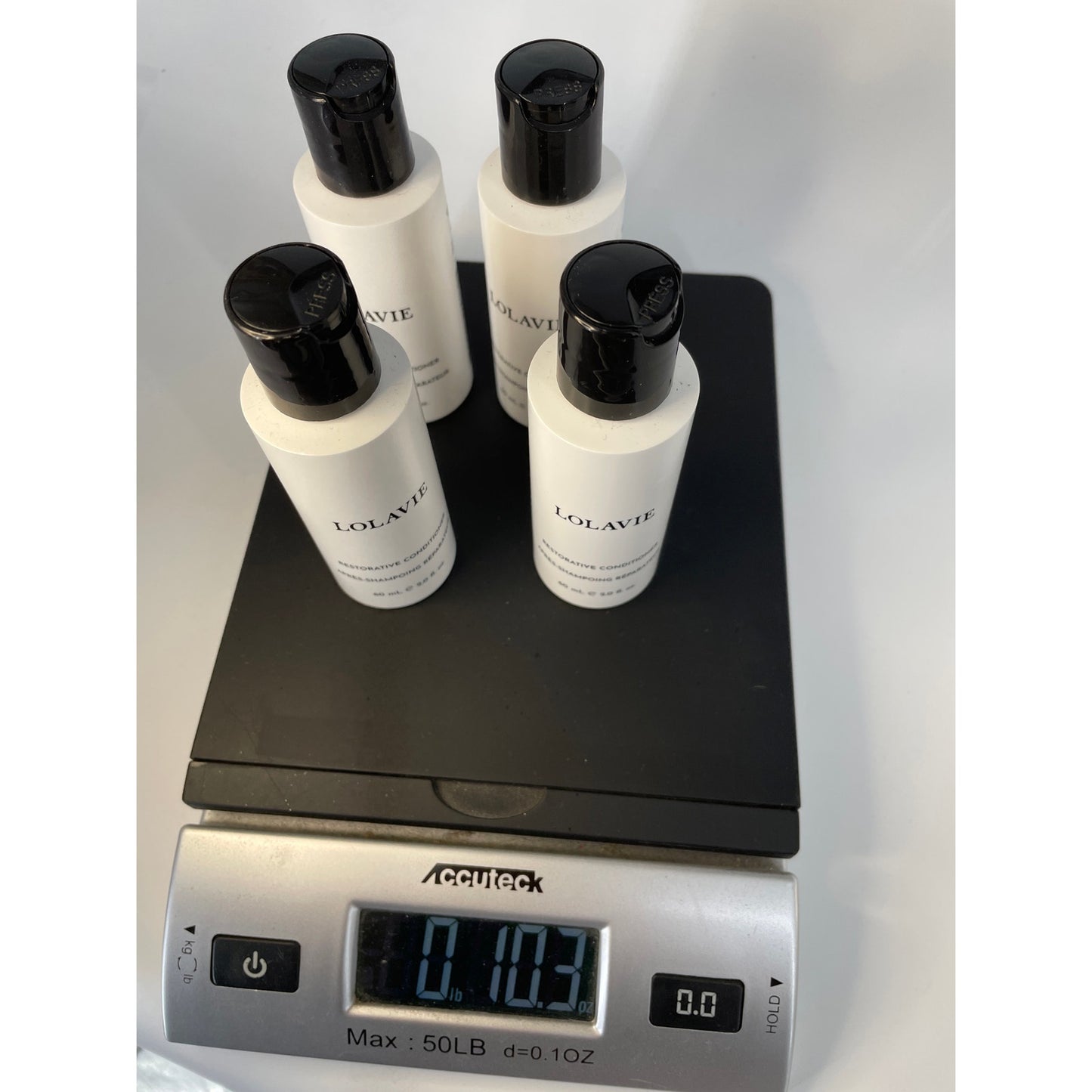 New 4 pack LOLAVIE Jeniffer Aniston travel conditioner 2oz