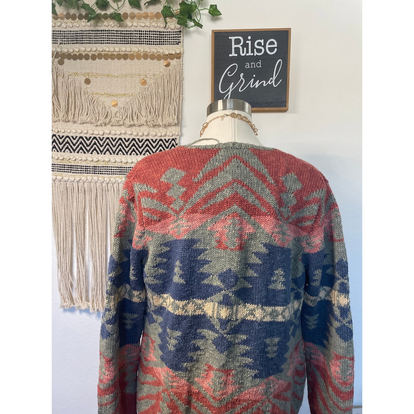 Vintage Exlcusive Hand Knit for Lauren Ralph Lauren Womans Western Aztec Open Knit Sarape Cardigan Sweater -M