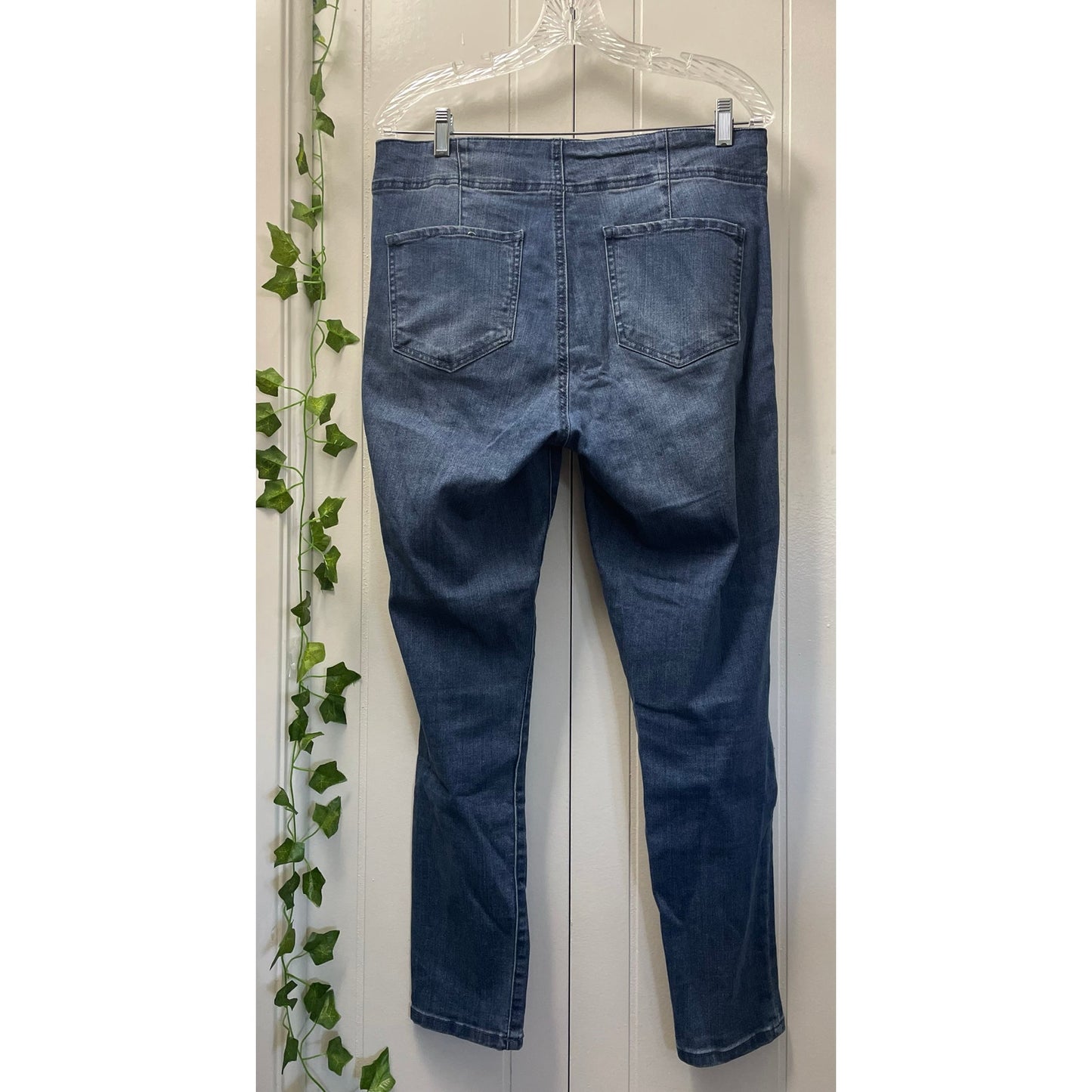 Poured in Blue Womans Denim Jeans Size 10