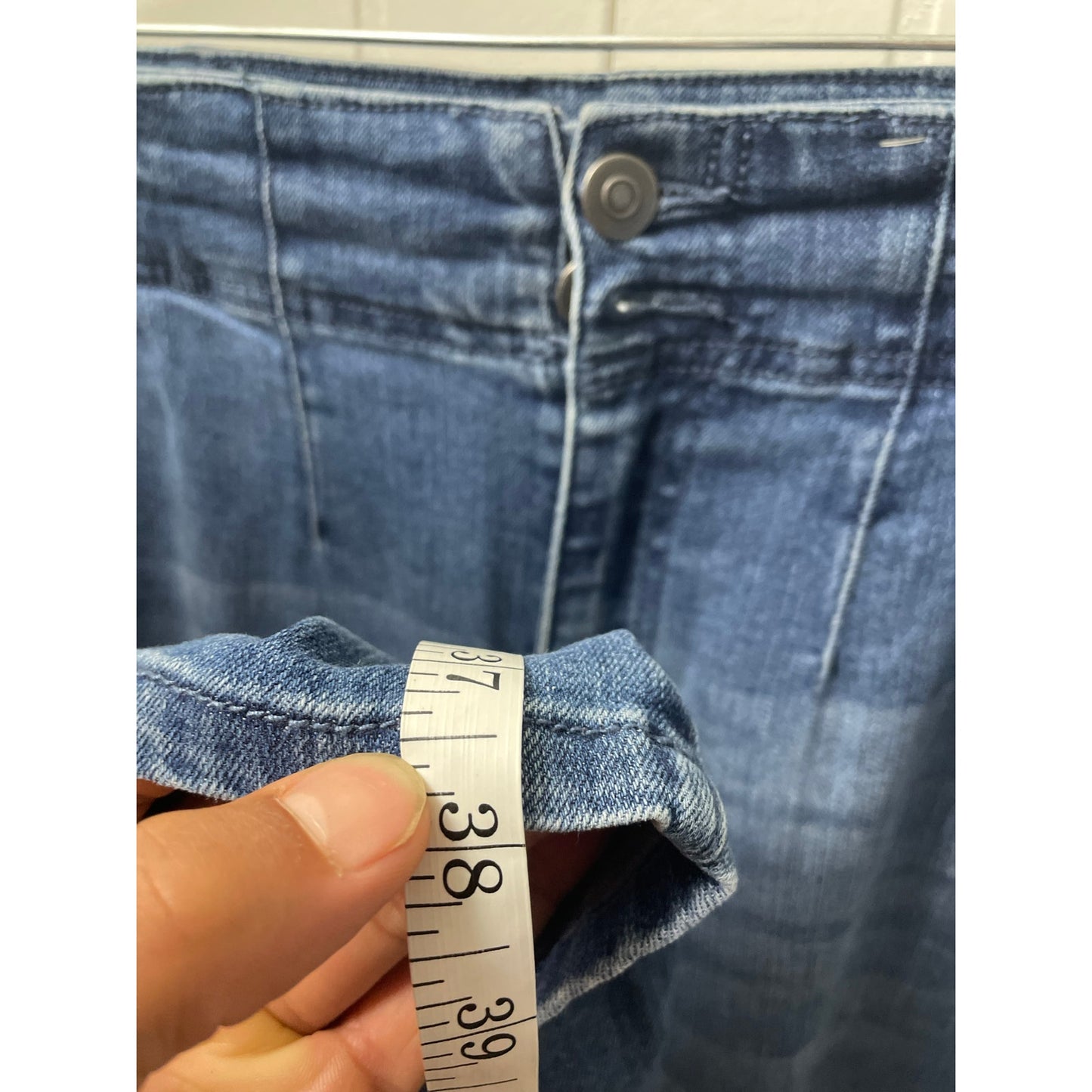 Poured in Blue Womans Denim Jeans Size 10