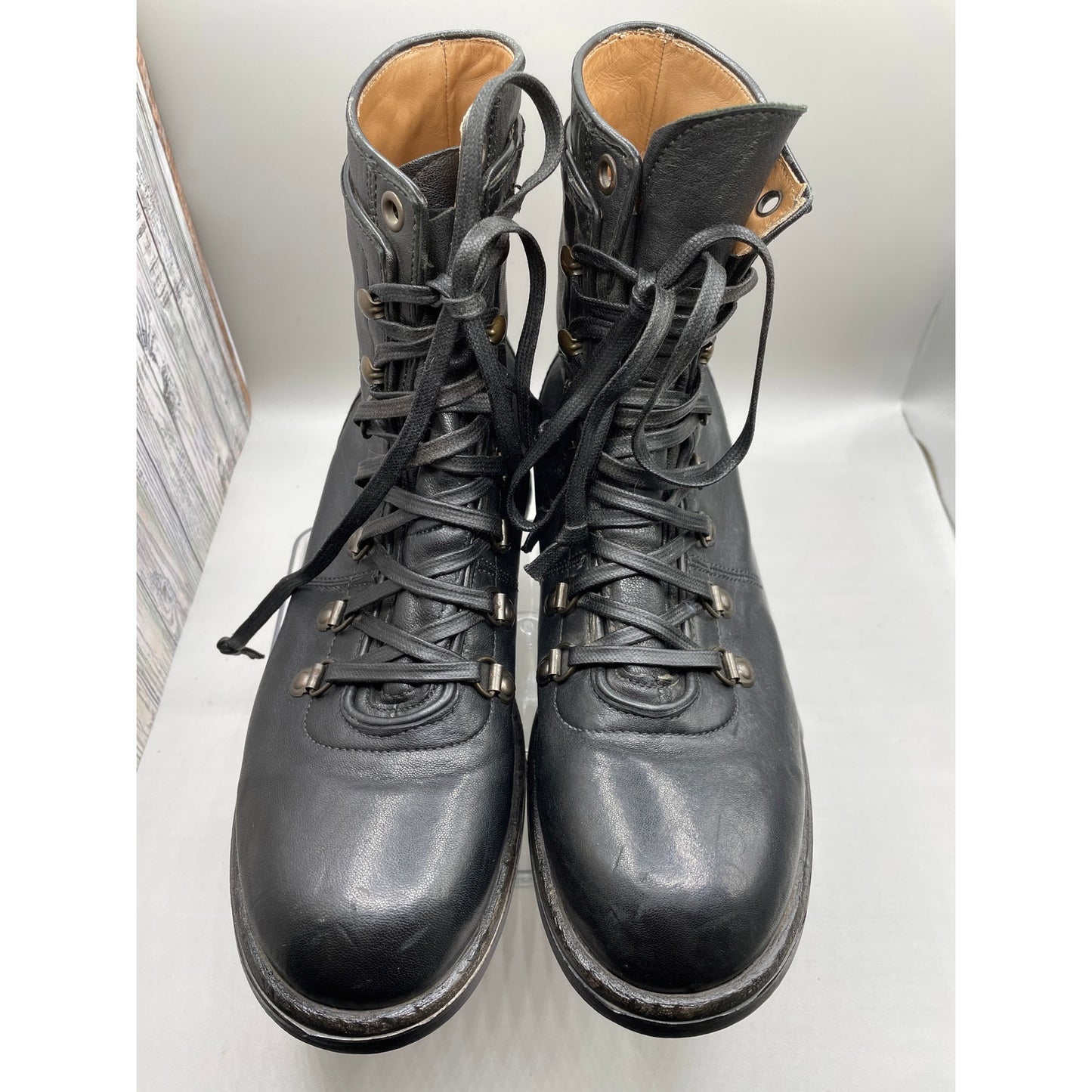 UGG Ruggero Lace Up Leather Mens Discontinued Boots 10