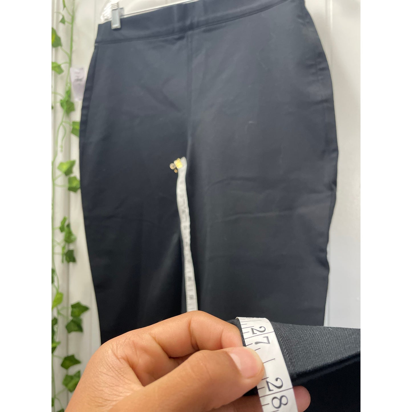 Women GAP NWT Black Stretch Fitted Pants Size 12