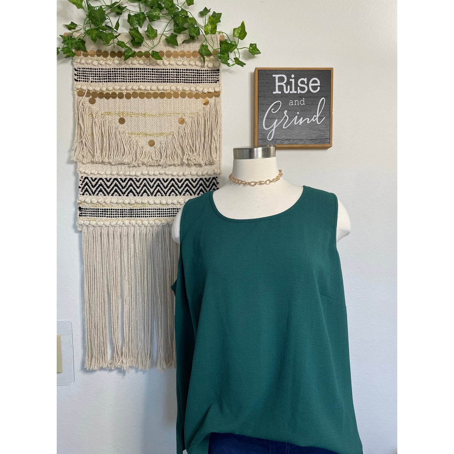 Vintage Woman’s Emerald Green Drapers & Damons Tank Blouse 3XL