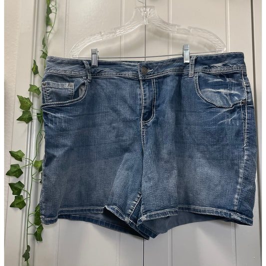 Lane Bryant Denim Shorts Embroidered Sequence Pockets SZ 22