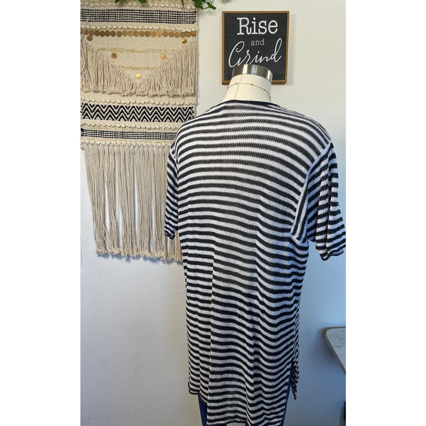 Eileen Fisher Womans Round Neck Stripped Organic Linen Loose Fit Top Large