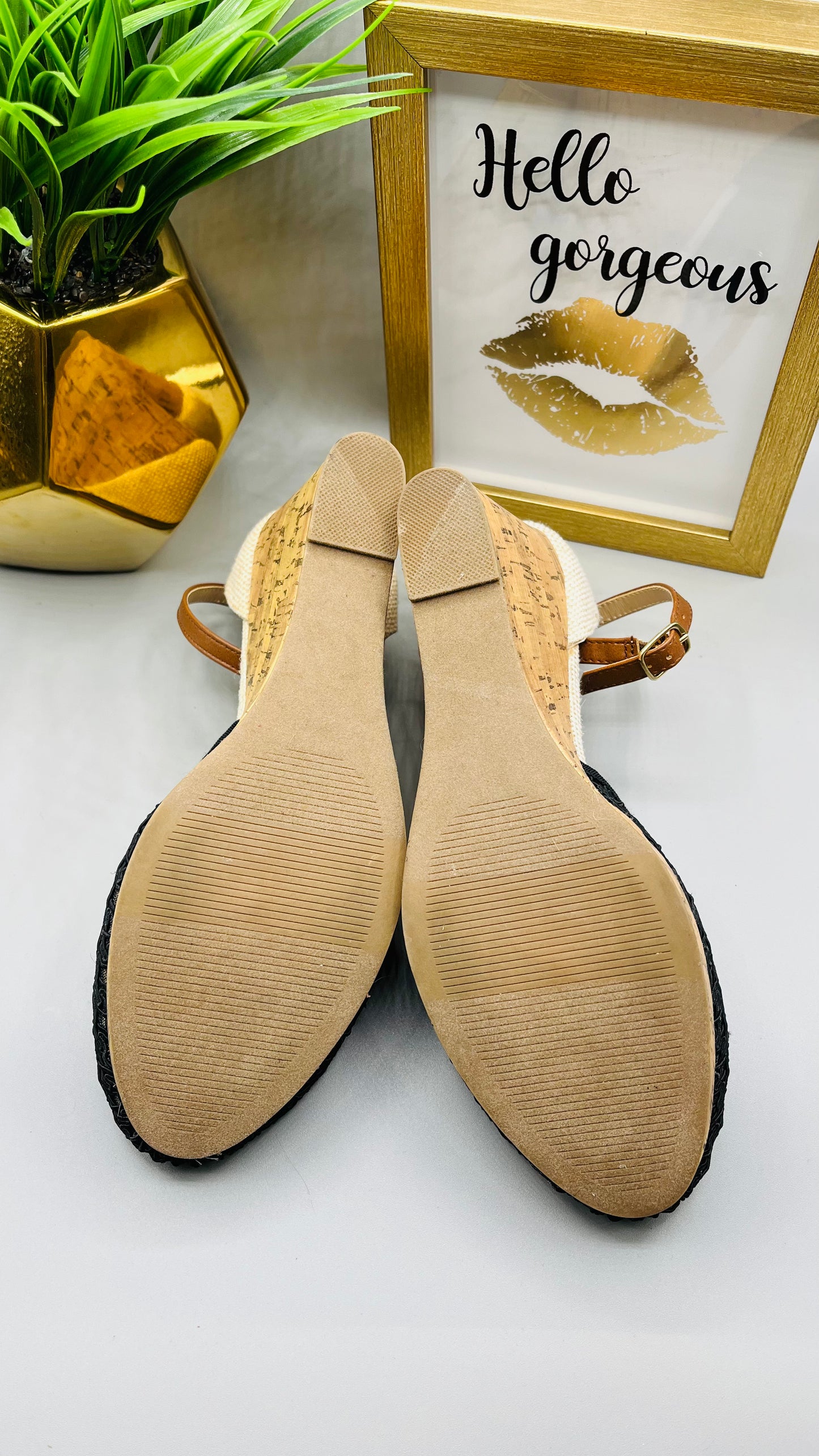 PreLoved | Apt 9 Black Wedges