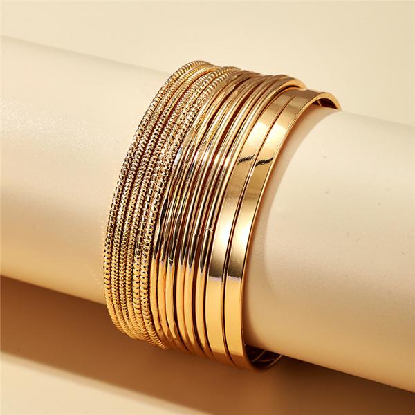 La Vero | Bangle Bracelet