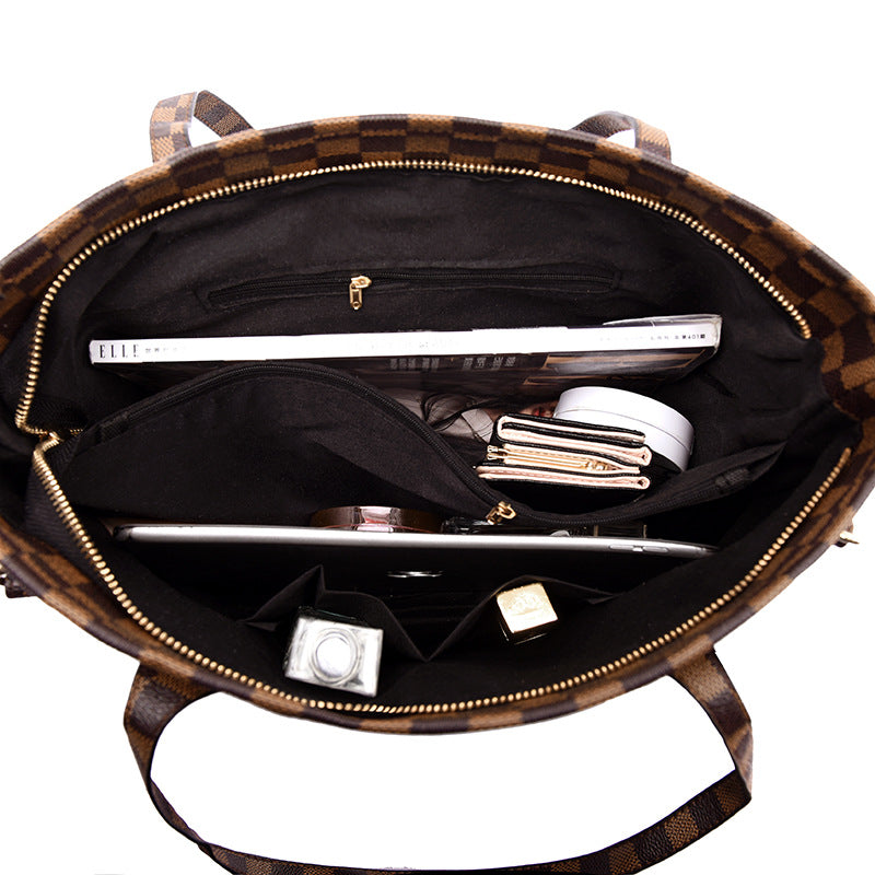 Lucia | Black and Grey Tote & Wristlet