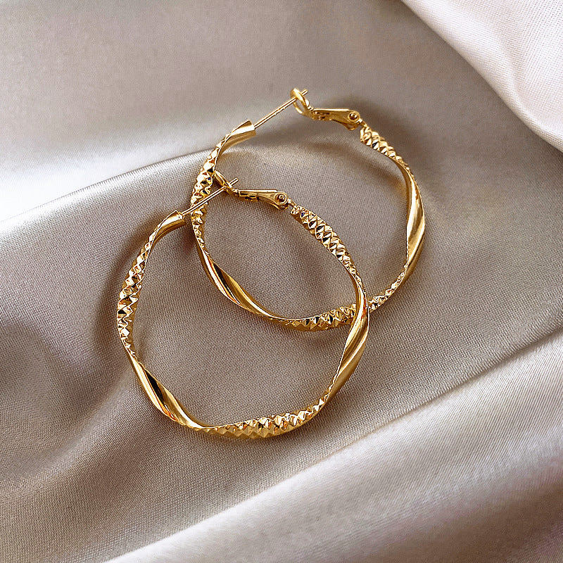 Hammered Hoops | Earrings
