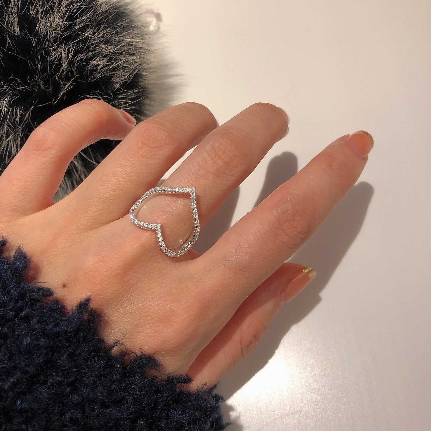 Hallow Heart | White Gold Ring