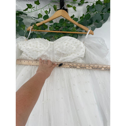 Fairytale Romantic Pearl Embellished Tule Off The Shoulder Wedding Dress Size 5