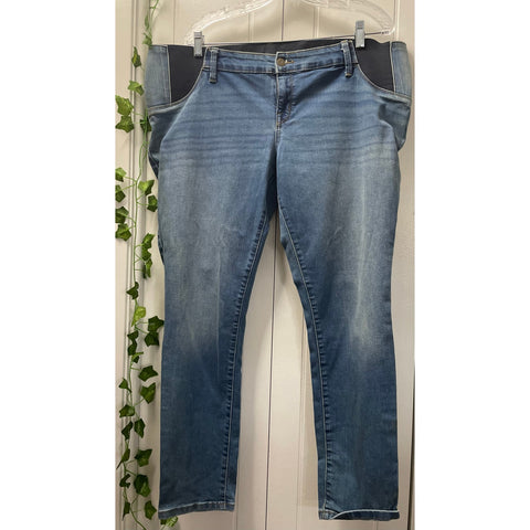 Women’s Ingrid Isabel Stretchy Maternity Jeans size 16