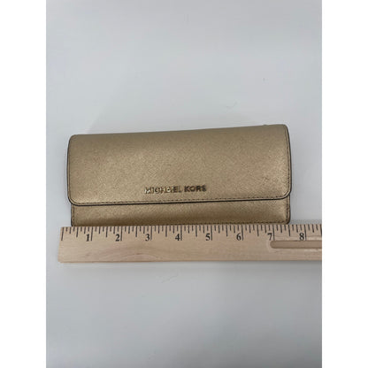 Micheal Kors Metalic Gold Jet Set Travel Saffiano Leather Wallet