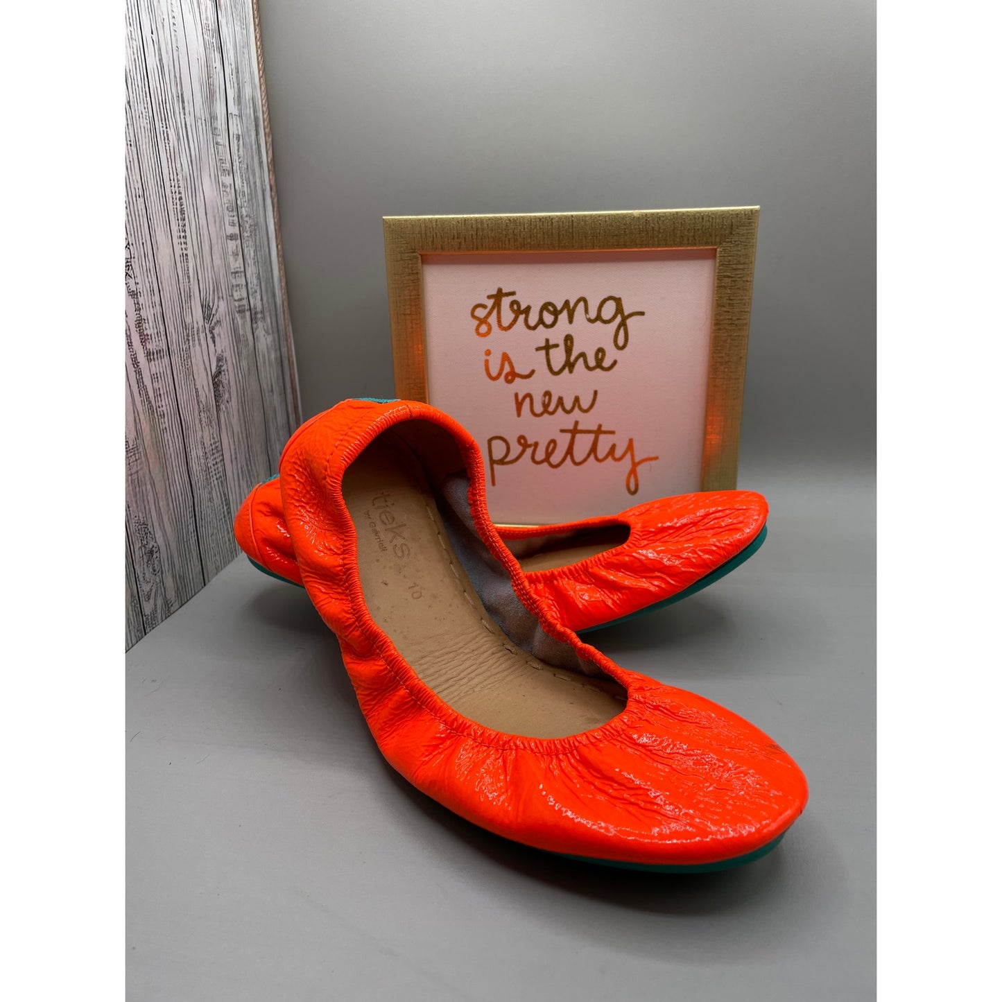 Tieks by Gavrieli Neon Orange Leather Folding Ballet Womans Flats 10