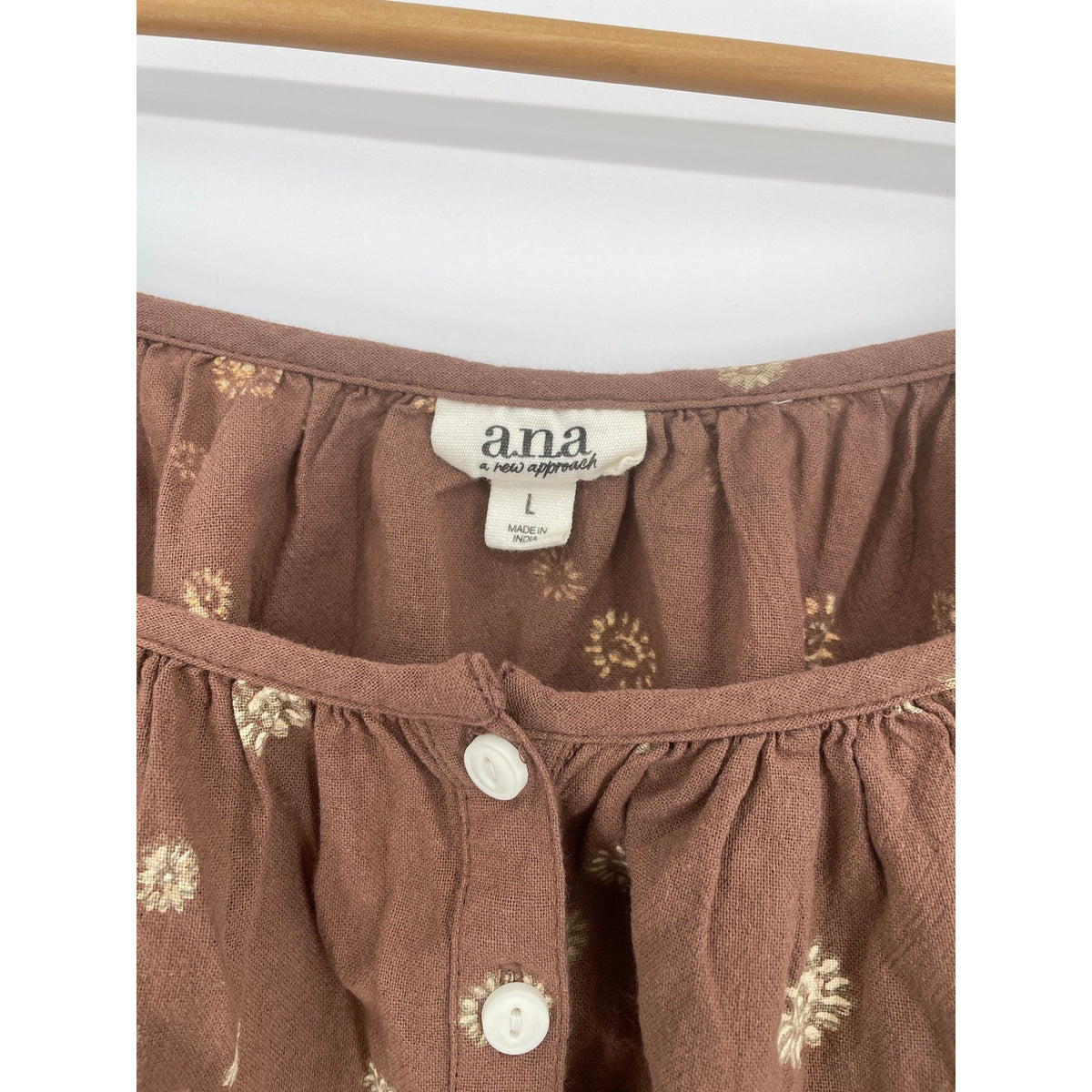 a.n.a a new approach 100% Cotton Brown Flowy Floral BOHO Off The Shoulder Fit Blouse Large