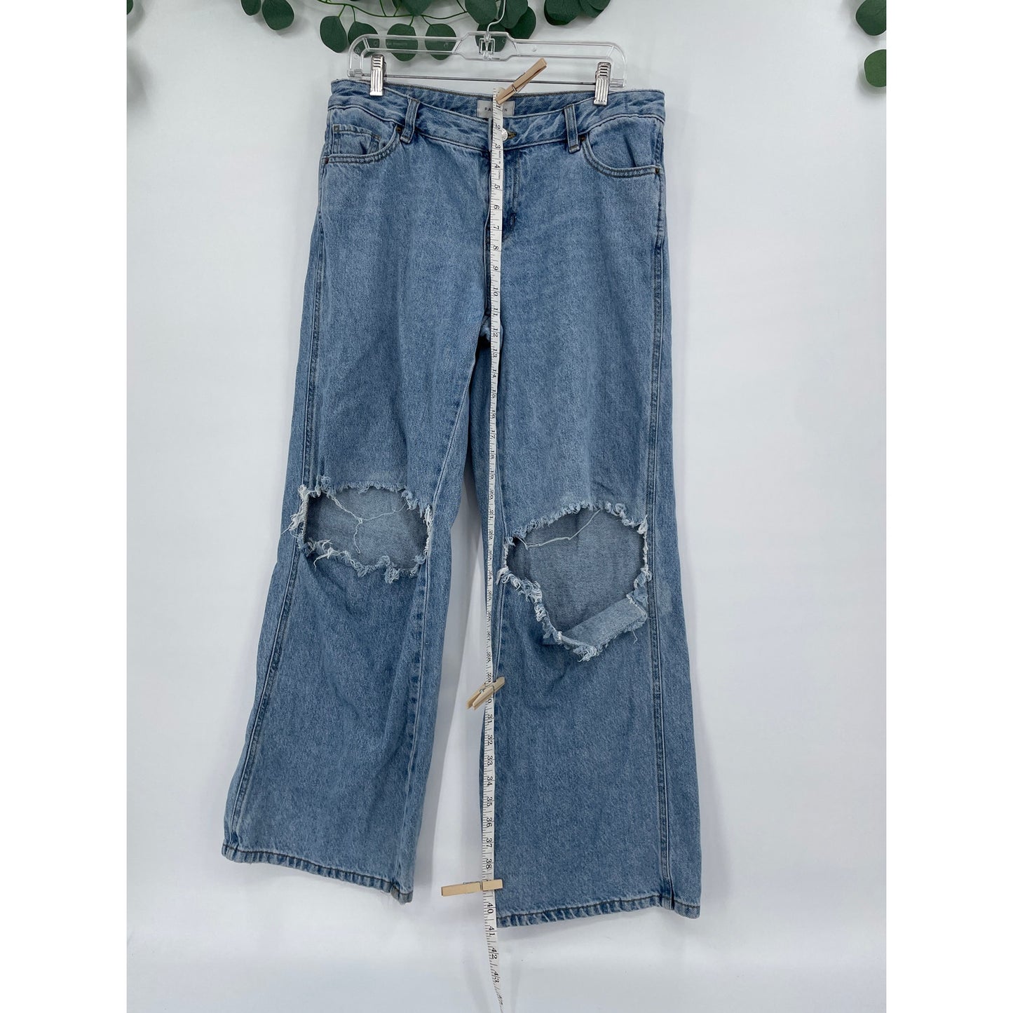 PacSun Low Rise Straight Baggy Distressed Ripped Light Wash Denim Jeans 29