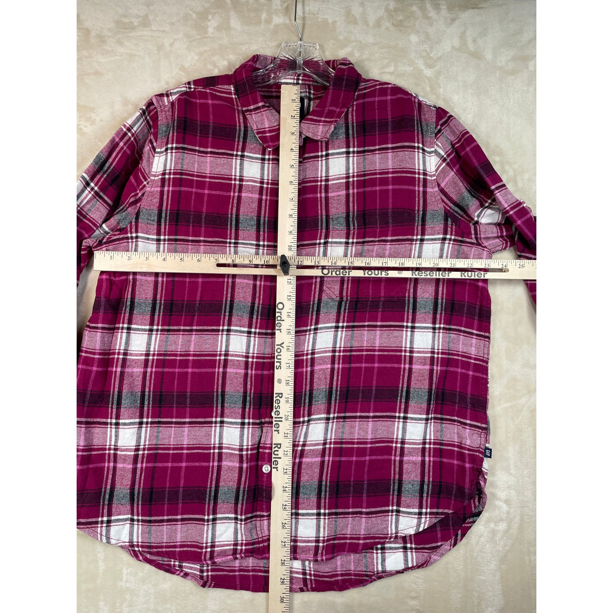 Gap Woman’s Relaxed Fit Boyfriend Plaid Button Down Magenta Cotton Flannel  XL
