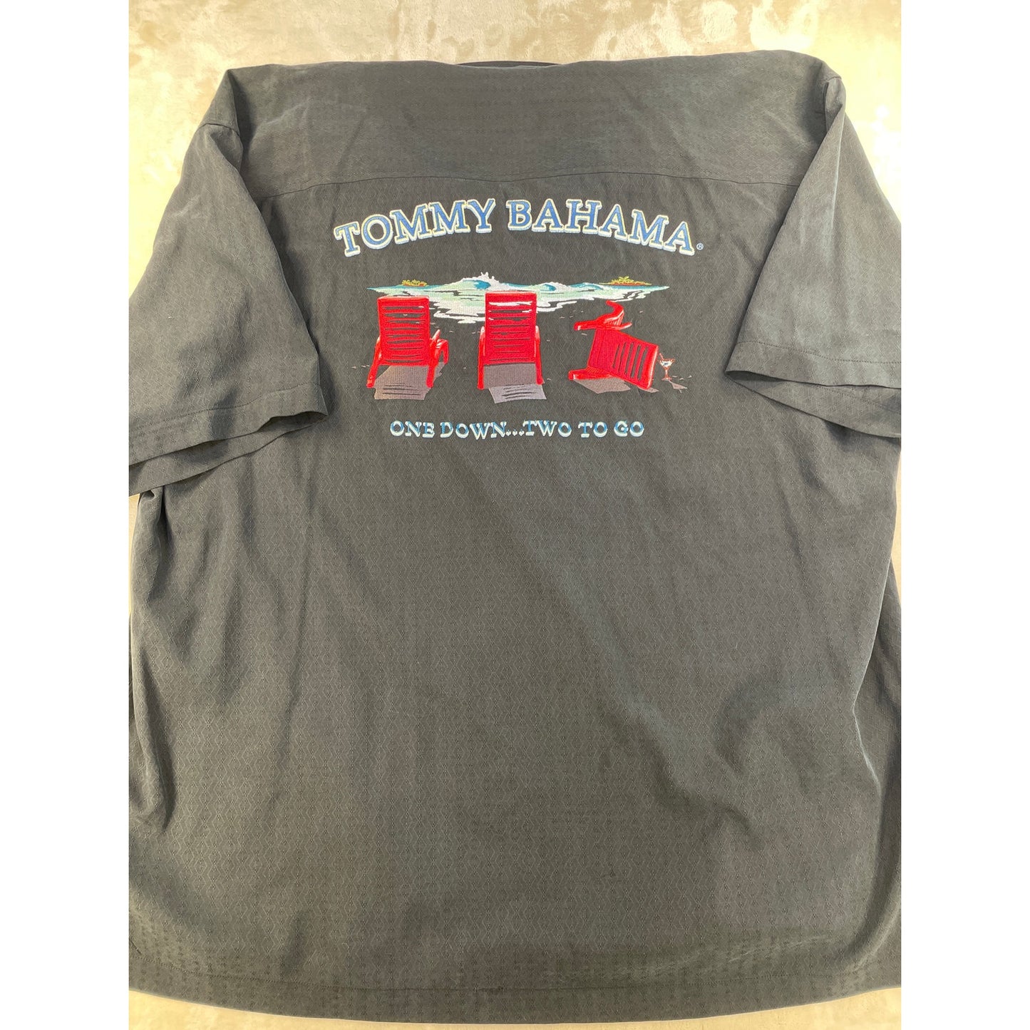 Tommy Bahama 100%Silk Embroidered Back Mens Short Sleeve Button Up XXL/Tall