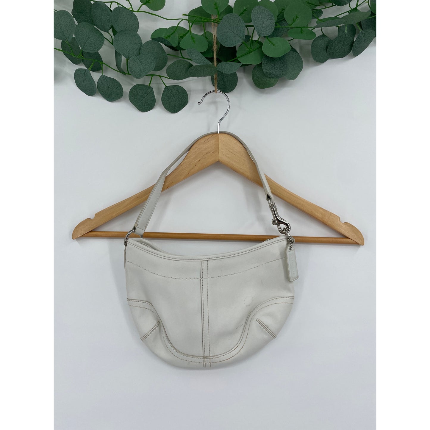 Coach Vintage Soho Hobo Cream White Leather Small Purse