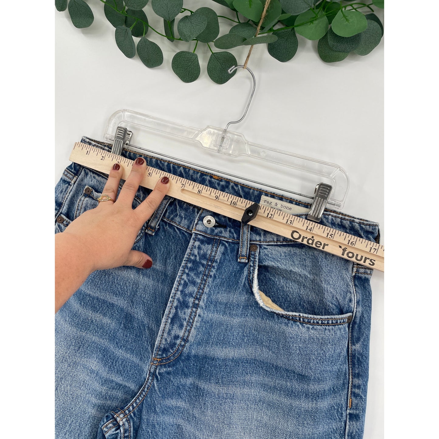 Rag and Bone Rosa Mid Rise Boyfriend Medium Wash Ankle Chic Button Fly Denim Jeans 30