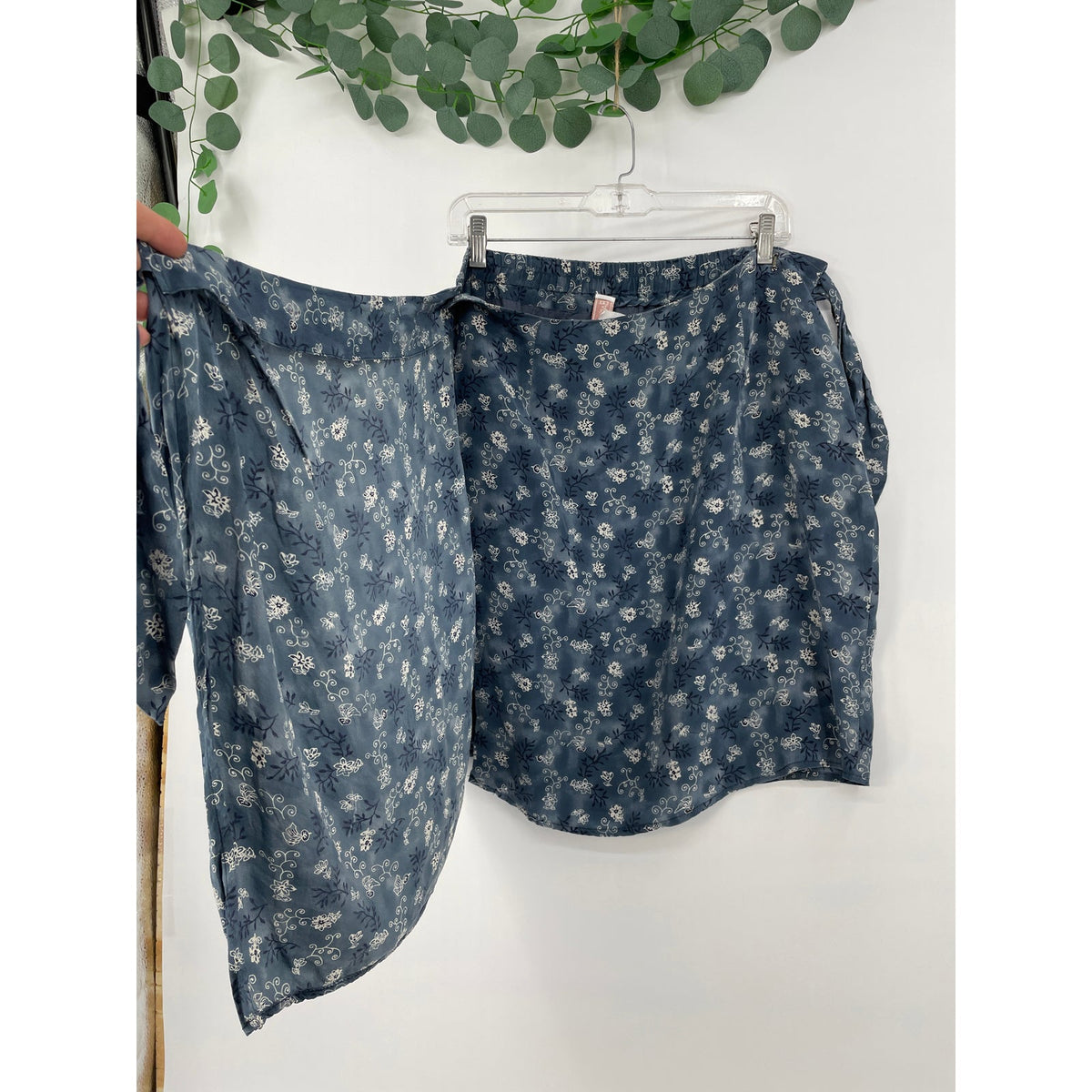 Barrie Pace LTD Vintage 100% Silk Blue Paisley Floral Cottage Wrap Midi Skirt 12