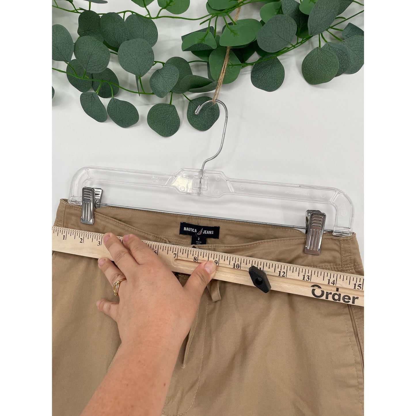 NWOT Nautica Woman Wide Leg Cargo Khaki Pull On Zipper Draw String Pant