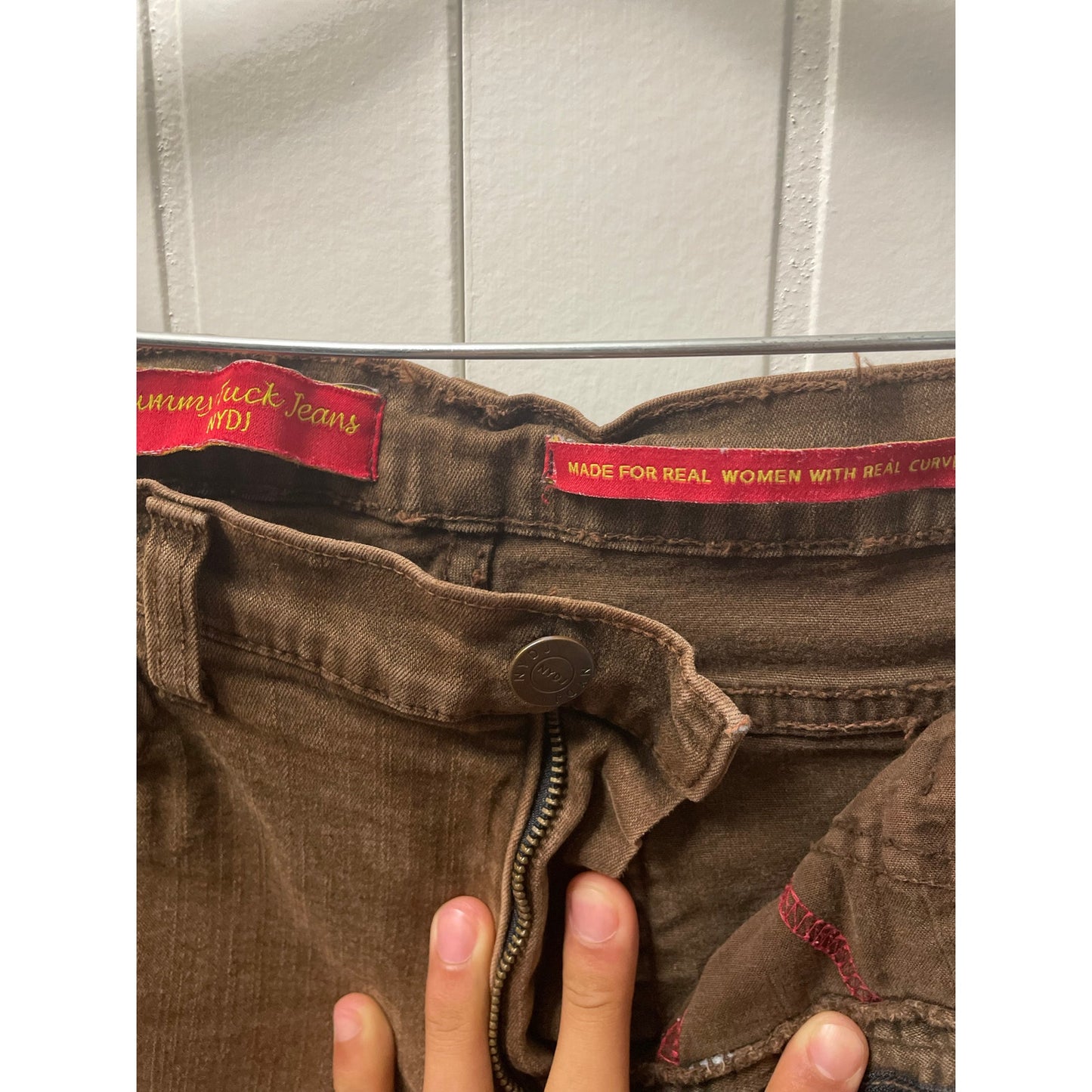 Women’s NYDJ Mom Jeans Brown Tummy Tuck Straight Loose Fit Size 12