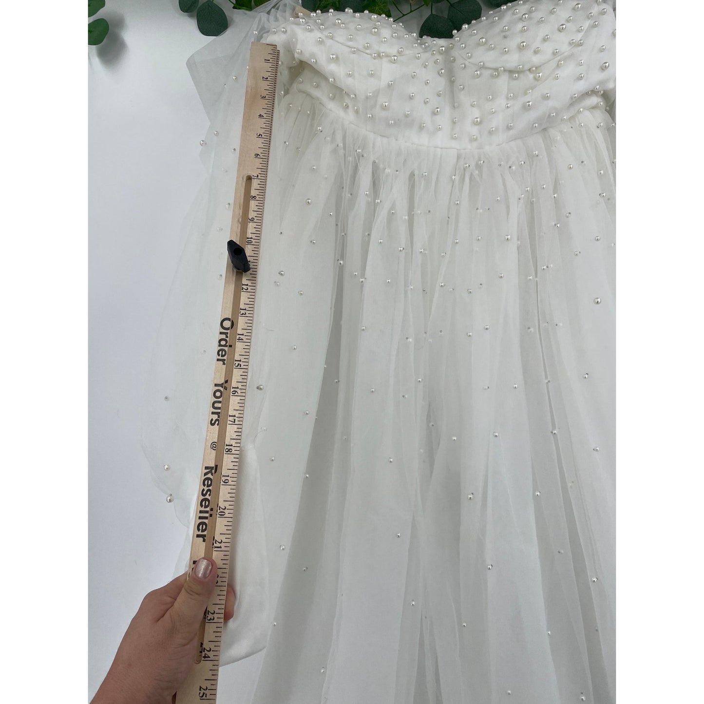 Fairytale Romantic Pearl Embellished Tule Off The Shoulder Wedding Dress Size 5
