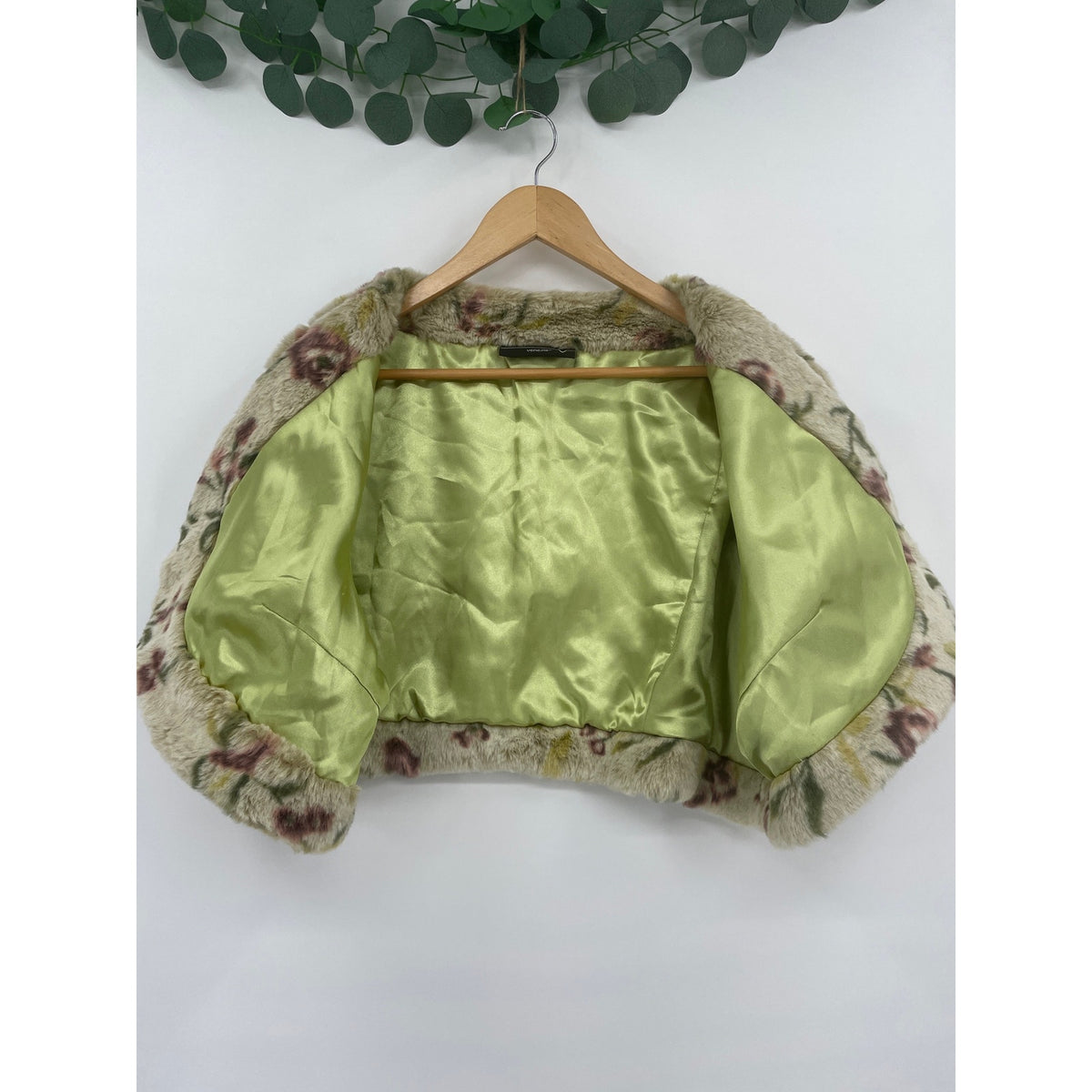 Faux Fur Floral Satin Lined Cropped Jacket Large