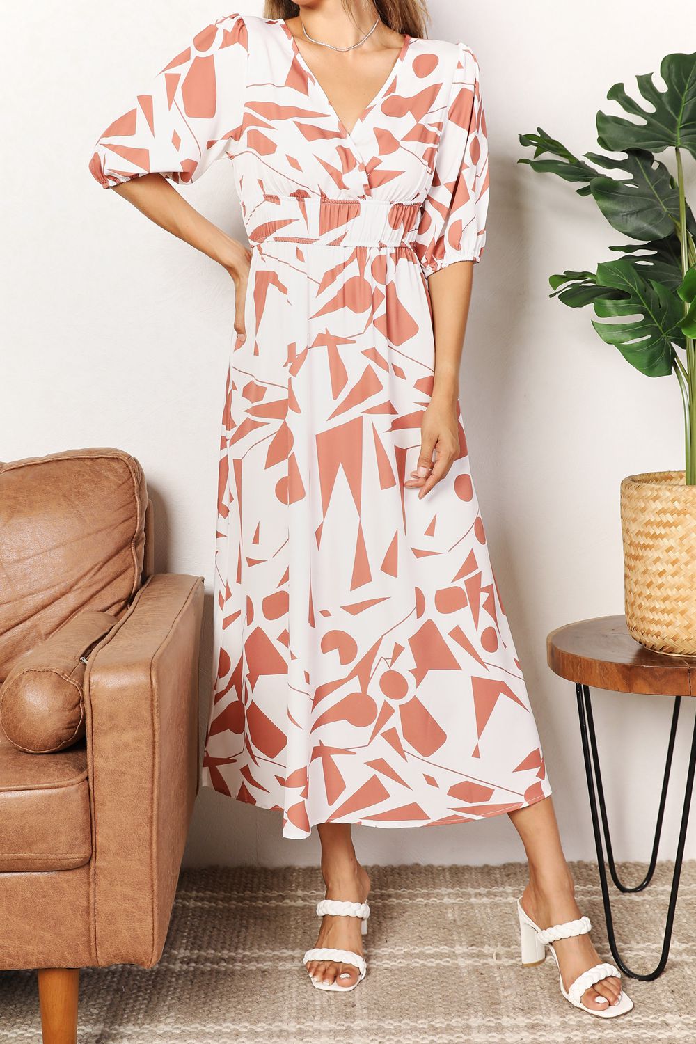Woman's Styled Collection Printed Surplice Balloon Sleeve Dress