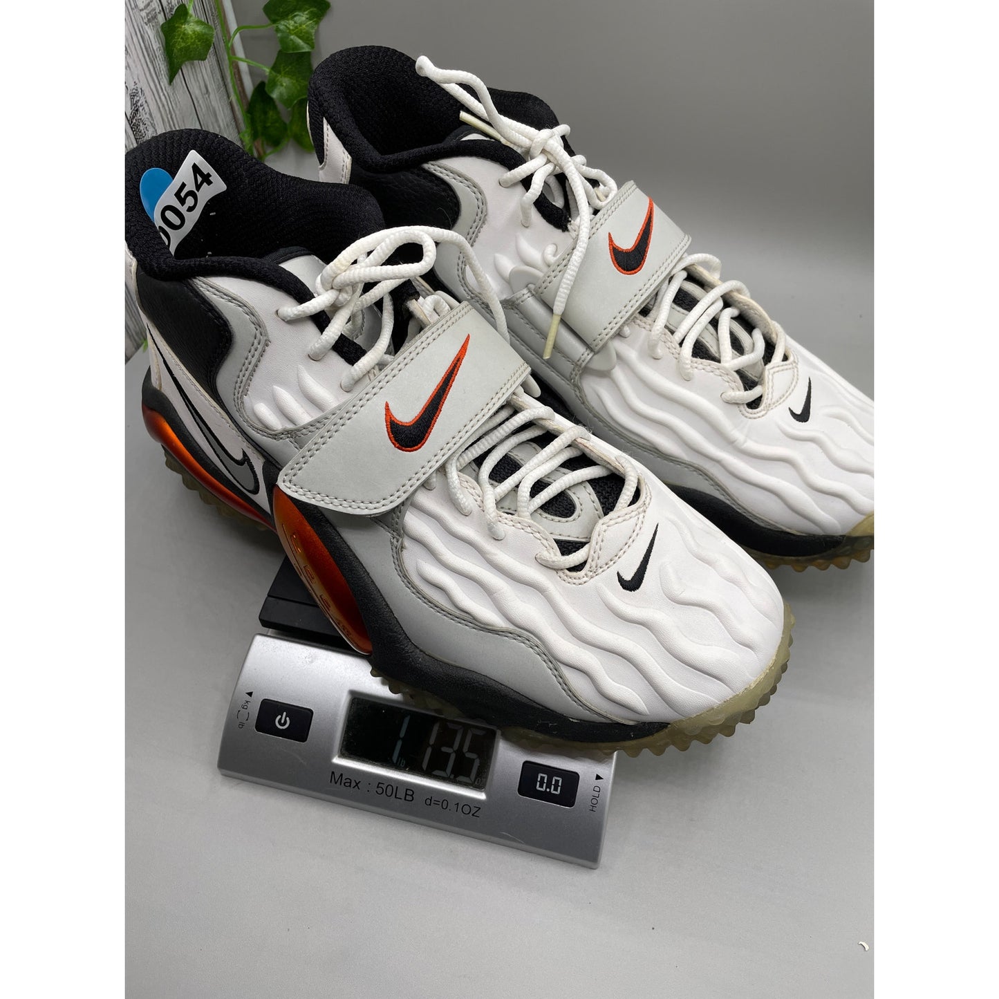 Nike Air Zoom Turf Jet 97 Velcro Strap Men’s Athletic Basketball Shoes 9.5