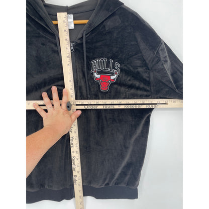 NBA Chicago Bulls Basketball Logo Velour Black Zipper Hoodie XL