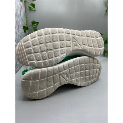 Nike Roshe Run 'Gamma Green' Men’s Athletic Running Shoes Sneakers 9.5