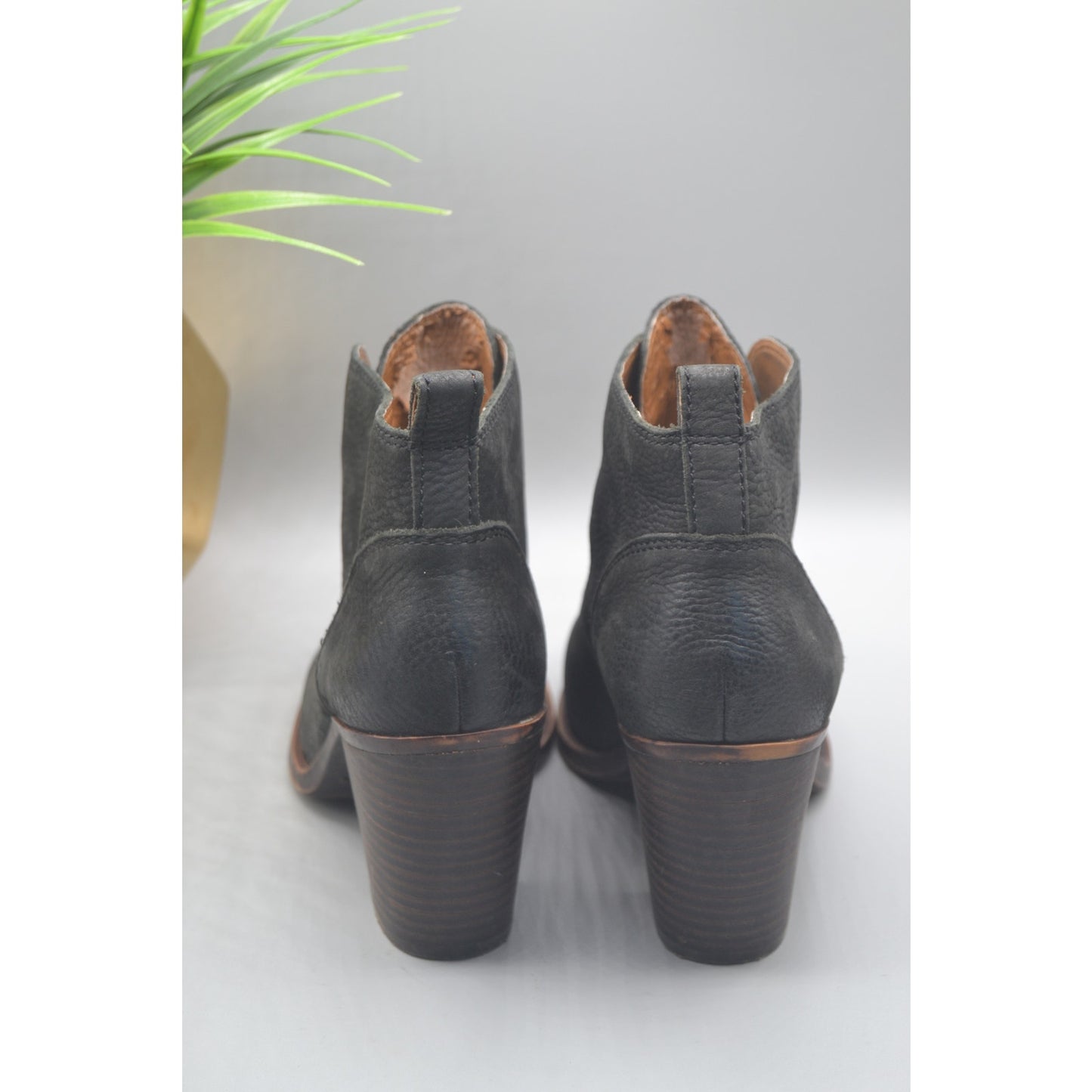 Black Lucky Brand Size 6.5W Leather Ankle Boots