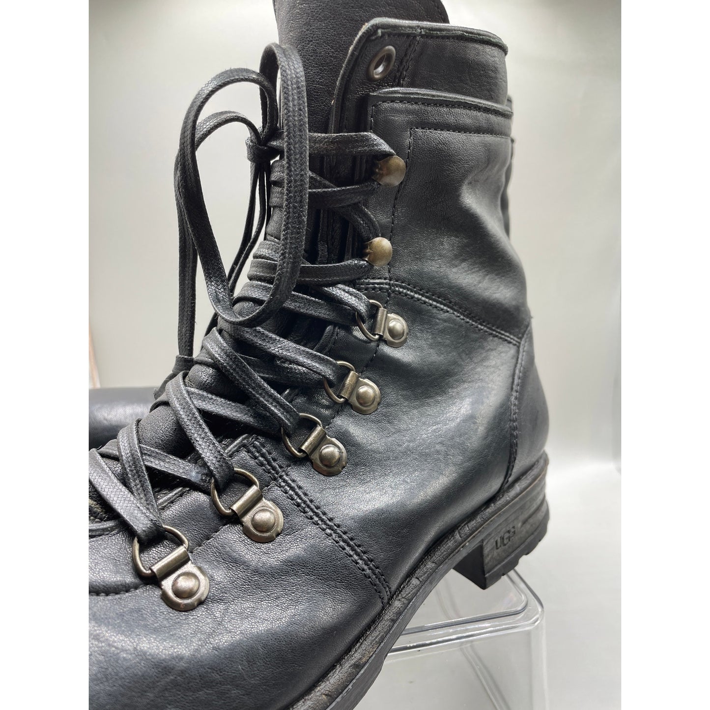 UGG Ruggero Lace Up Leather Mens Discontinued Boots 10