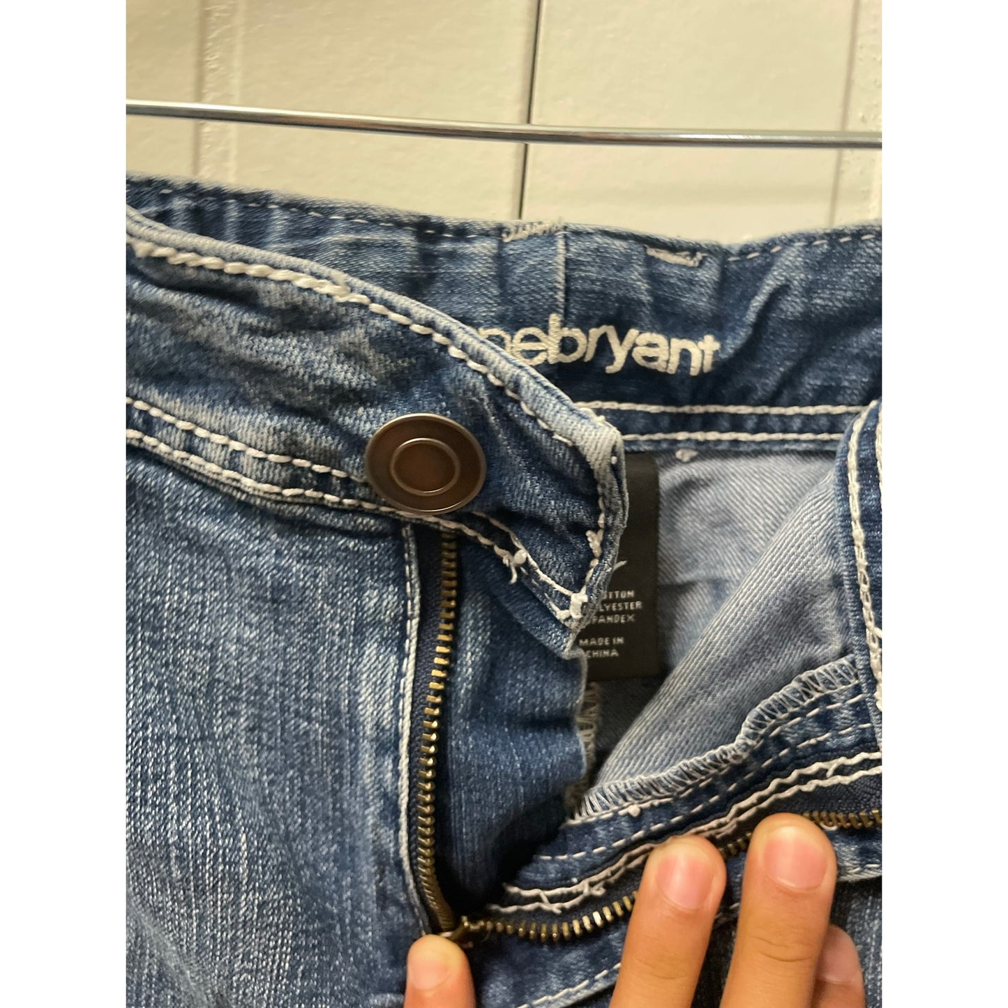 Lane Bryant Denim Shorts Embroidered Sequence Pockets SZ 22