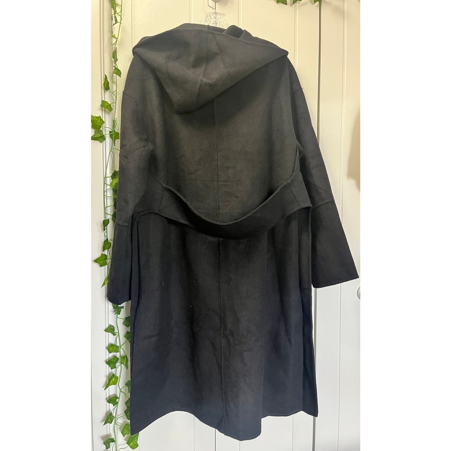 Belle & Bloom Walk This Way Women’s Black Wool Coat w/Hood Size Large MSRP $255.00