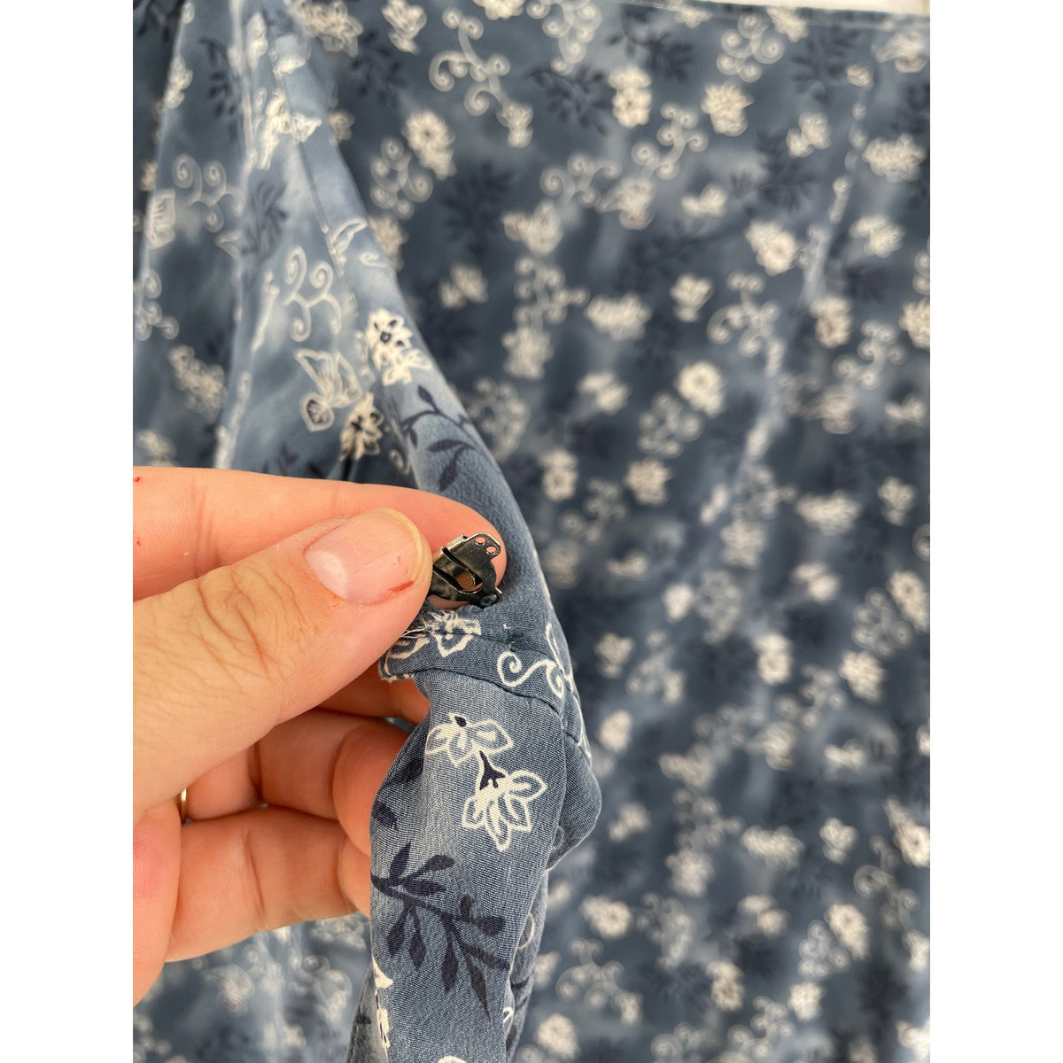 Barrie Pace LTD Vintage 100% Silk Blue Paisley Floral Cottage Wrap Midi Skirt 12