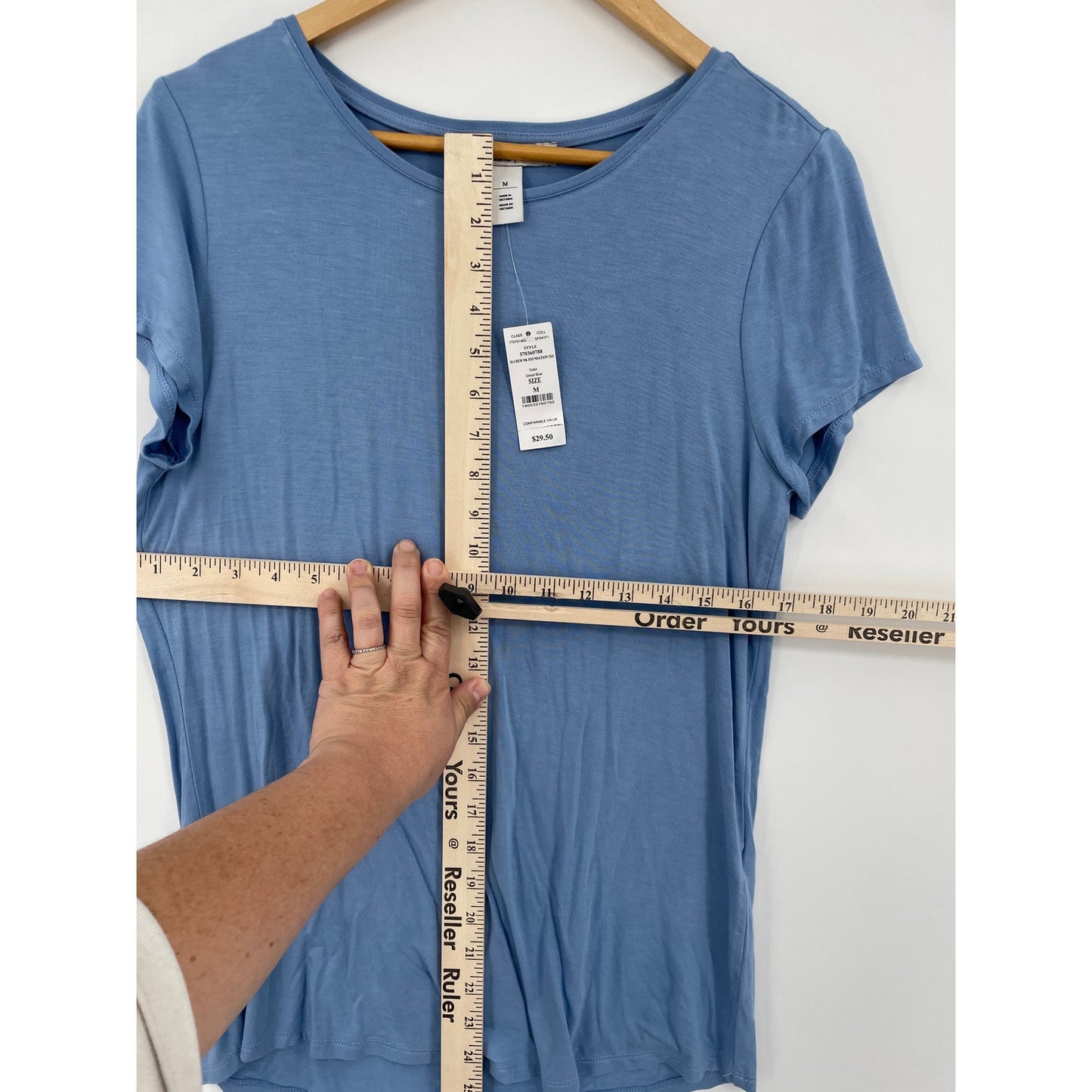 Womans NWT WhiteHouse BlackMarket Sky Blue Soft Blouse Med