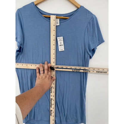 Womans NWT WhiteHouse BlackMarket Sky Blue Soft Blouse Med