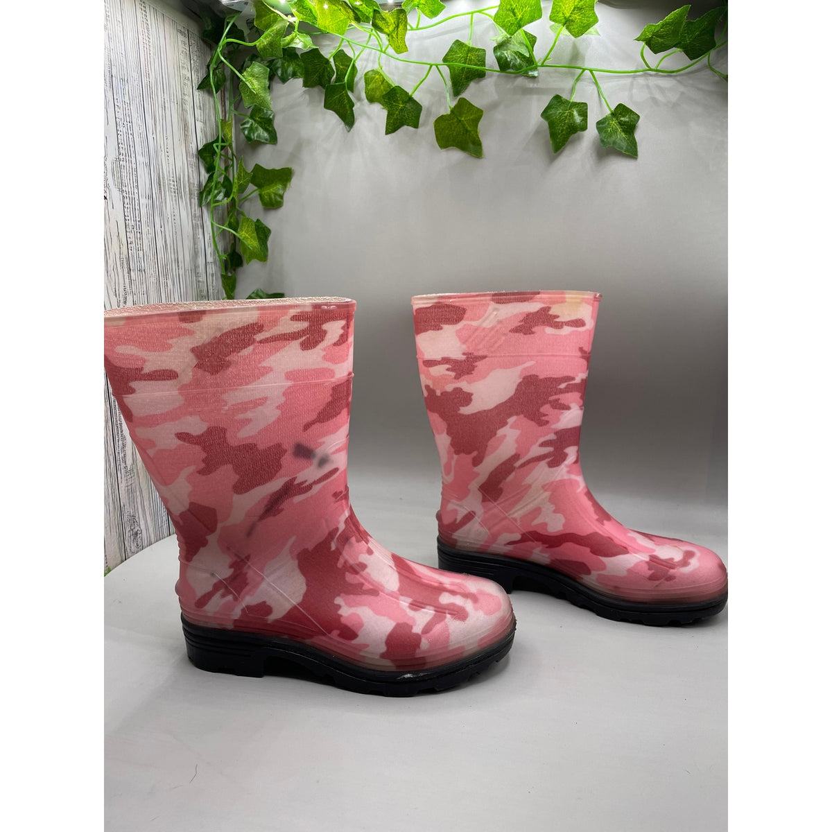 Northerner Pink Camo Little Girls Rain Boots Size 12
