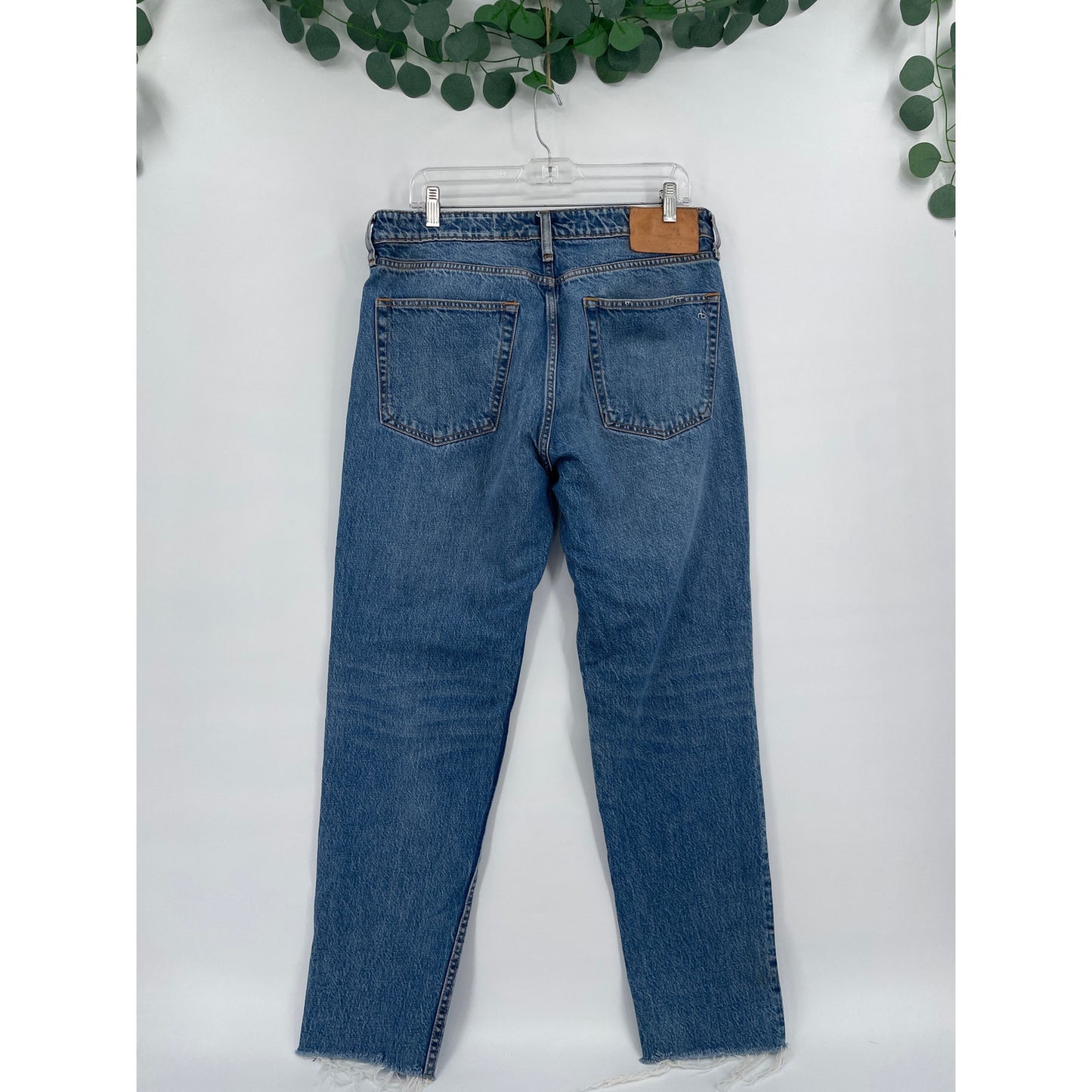 Rag and Bone Rosa Mid Rise Boyfriend Medium Wash Ankle Chic Button Fly Denim Jeans 30