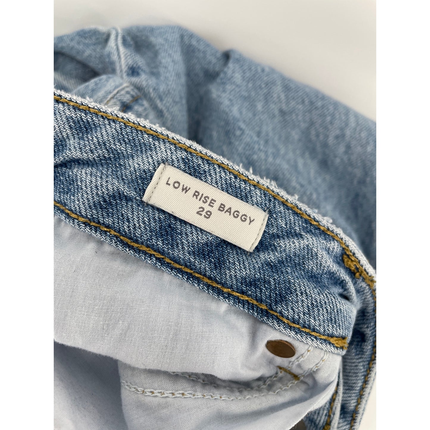 PacSun Low Rise Straight Baggy Distressed Ripped Light Wash Denim Jeans 29