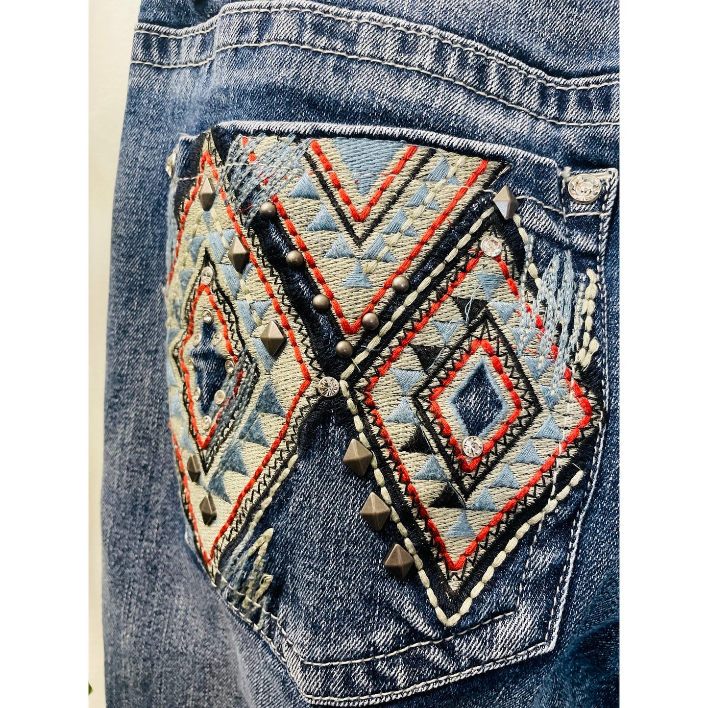 Zenim Denim Western Clear Stones Embroidered Back Pockets Slight Flared Mid Rise Jeans SZ 14