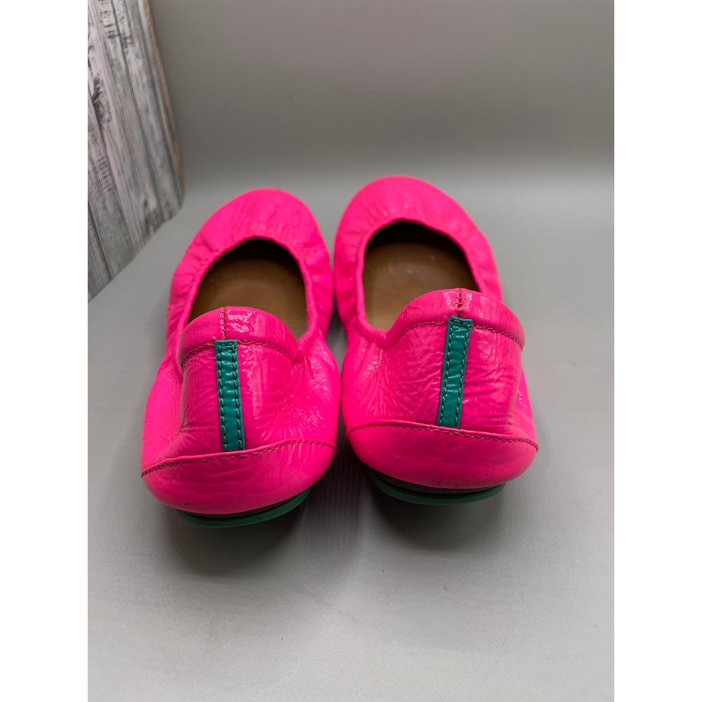Tieks Neon Pink Ballet Foldable Woman’s Leather Flats 9